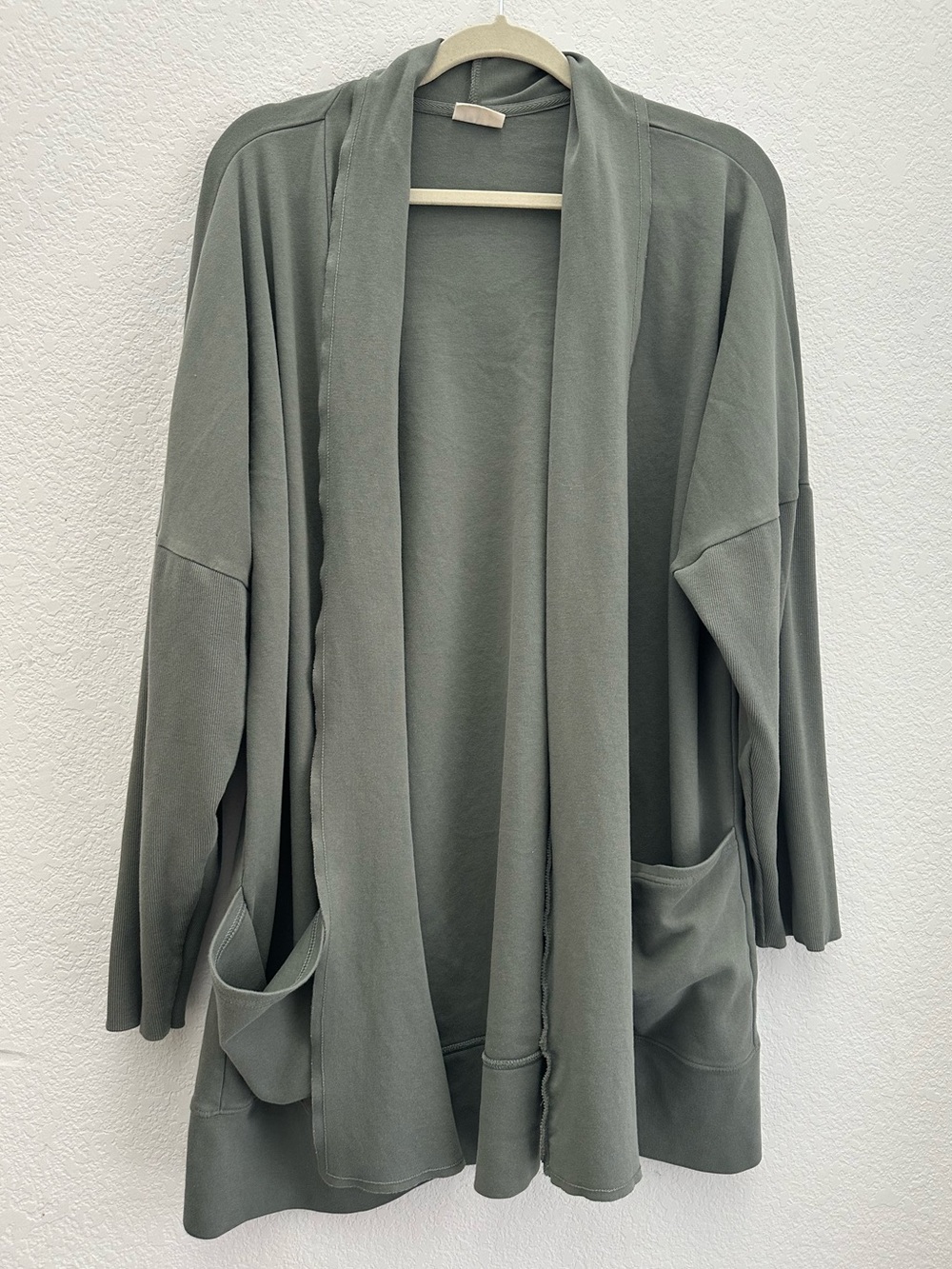 Pact Organic Cotton Airplane Wrap Cardigan Sweater Gray Pockets Granola XL XXL